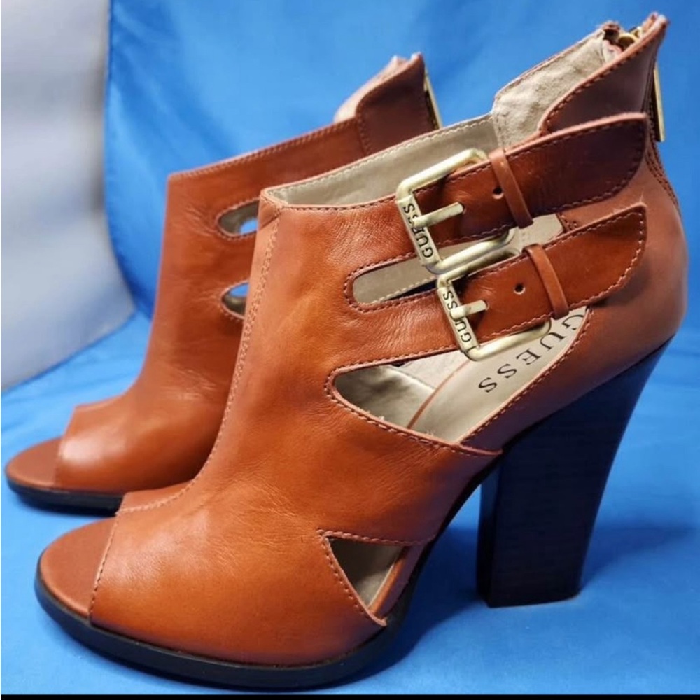 GUESS Women's Tan Leather Heeled Open toed ankle boots